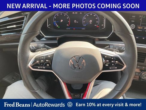 Used 2024 Volkswagen Jetta GLI 40th Anniversary Edition FWD image 11