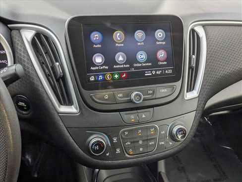 Used 2023 Chevrolet Malibu LT image 14