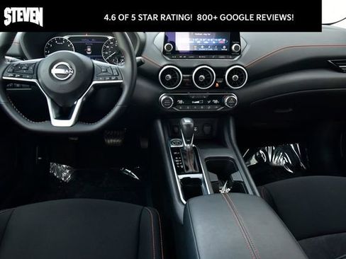 Used 2025 Nissan Sentra SR image 14