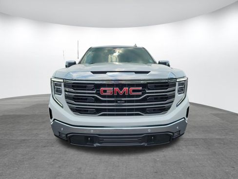 Used 2025 GMC Sierra 1500 SLT w/ SLT Premium Plus Package AWD/4WD image 2
