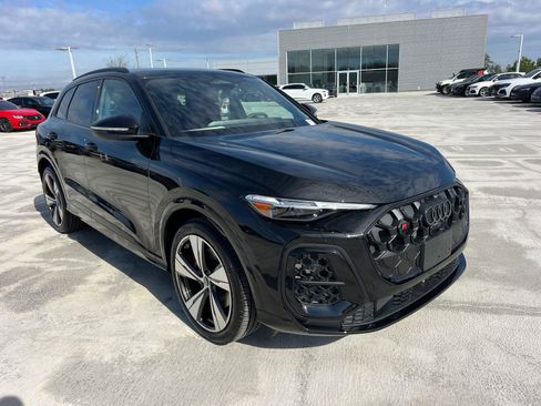 New 2025 Audi SQ5 Premium Plus image 3