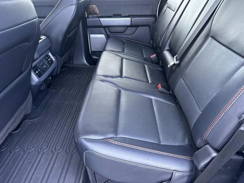 Used 2024 Ford F250 Lariat w/ Lariat Ultimate Package image 19