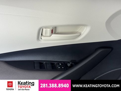Used 2026 Toyota Corolla LE FWD image 14