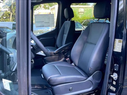 New 2026 Mercedes-Benz Sprinter 2500 image 9