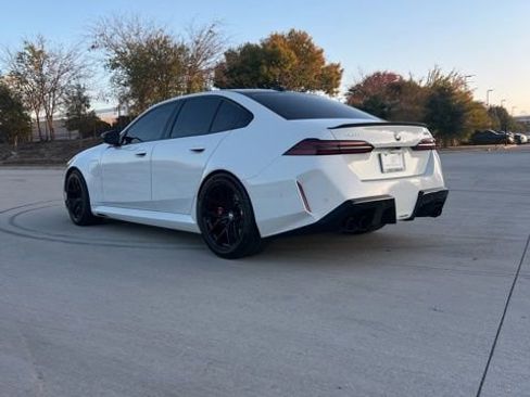 Used 2026 BMW M5 w/ Carbon Package image 6