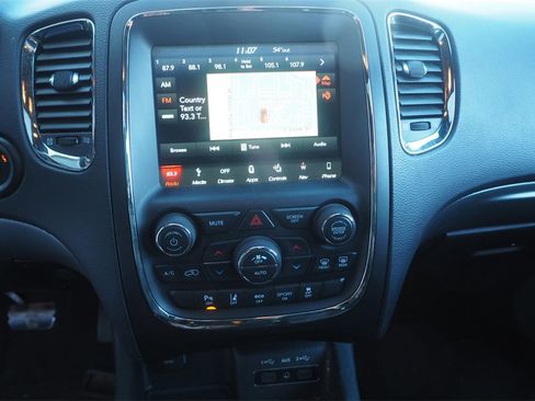 Used 2018 Dodge Durango R/T w/ Technology Group image 11