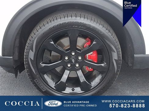 Certified 2024 Ford Explorer ST w/ Equipment Group 401A image 8