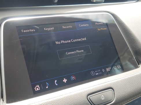 Used 2023 Cadillac XT4 Luxury image 30