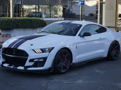 Used 2020 Ford Mustang Shelby GT500 w/ Carbon Fiber Track Pack image 2