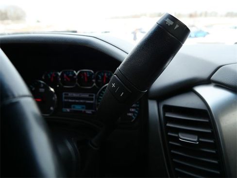 Used 2017 Chevrolet Tahoe LT image 22