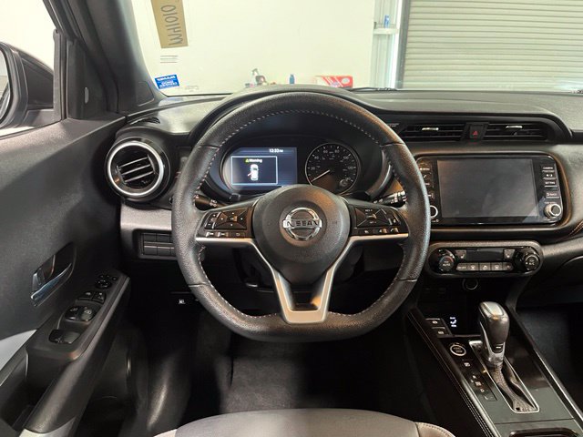 Used 2021 Nissan Kicks SR w/ SR Premium Package FWD image 22