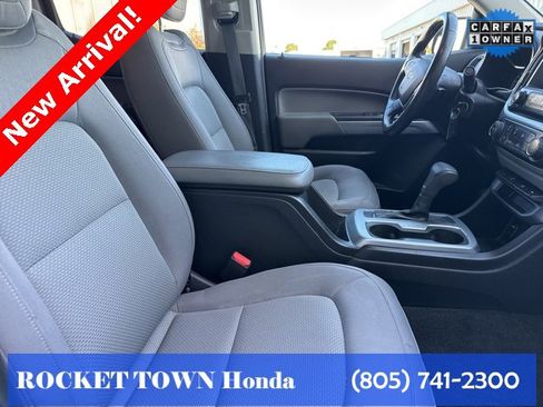Used 2017 Chevrolet Colorado LT w/ LT Convenience Package image 11