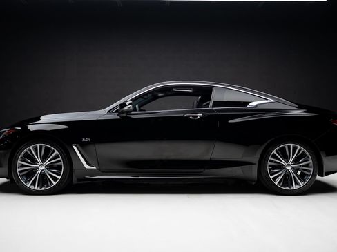 Used 2019 INFINITI Q60 3.0t Luxe AWD/4WD image 17