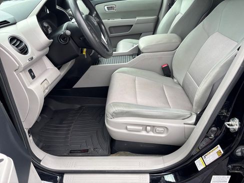 Used 2014 Honda Pilot EX image 11