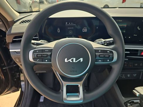 New 2026 Kia K5 LXS FWD image 29