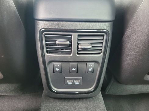 Used 2023 Chrysler 300 S w/ Comfort Group image 13