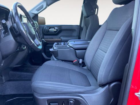 Used 2020 Chevrolet Silverado 1500 RST w/ Texas Edition AWD/4WD image 9