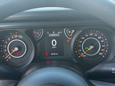 Used 2025 Jeep Gladiator Sport AWD/4WD image 23