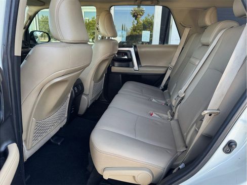 Used 2016 Toyota 4Runner Limited AWD/4WD image 23