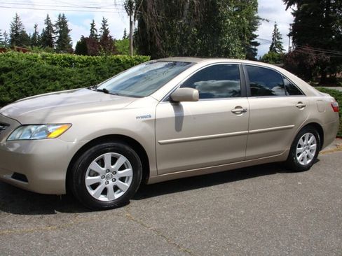 Used 2009 Toyota Camry Hybrid FWD image 1