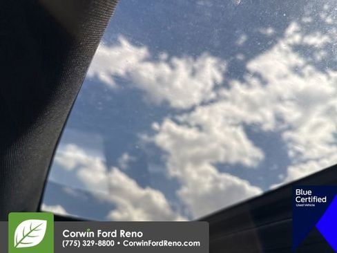 Used 2017 Toyota Tacoma TRD Sport AWD/4WD image 18