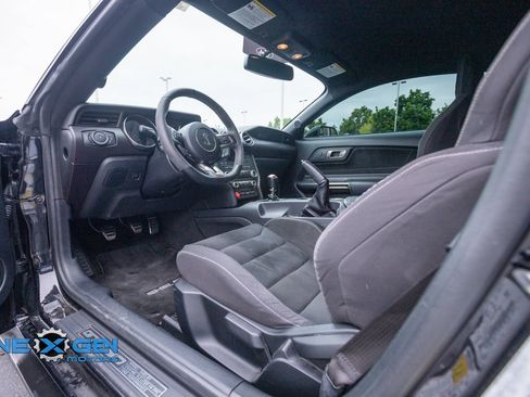 Used 2016 Ford Mustang Shelby GT350 w/ Track Package RWD image 10