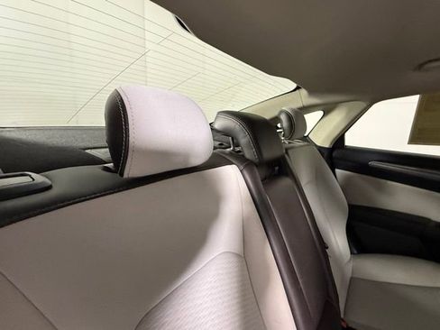 Used 2019 Ford Fusion SE w/ Equipment Group 151A image 26