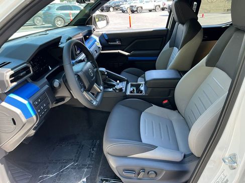 New 2025 Toyota Tacoma TRD Off-Road w/ TRD Off Road Upgrade Package image 9