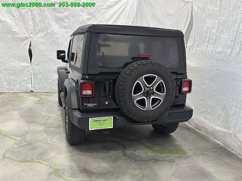 Used 2018 Jeep Wrangler Sport AWD/4WD image 23