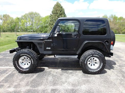 Used 2002 Jeep Wrangler SE AWD/4WD image 10