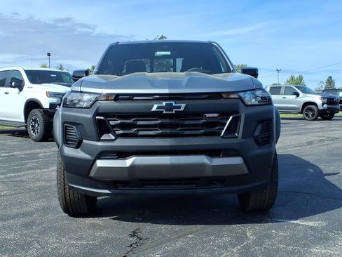New 2026 Chevrolet Colorado Trail Boss AWD/4WD image 2