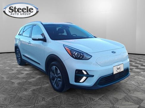 Used 2020 Kia Niro EX image 7