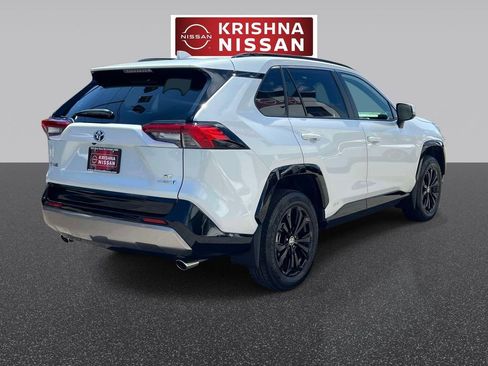 Used 2024 Toyota RAV4 SE w/ Weather Package AWD/4WD image 5