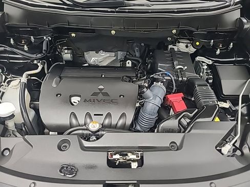 Used 2024 Mitsubishi Outlander Sport SE image 36