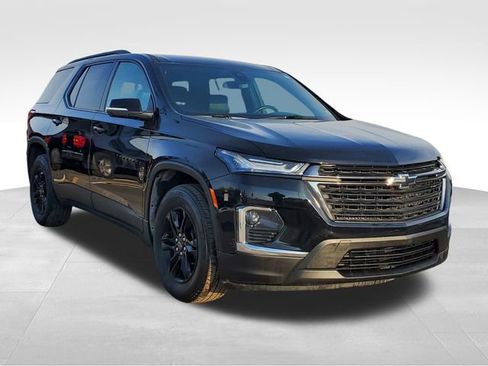 Certified 2023 Chevrolet Traverse LT w/ Midnight/Sport Edition image 7