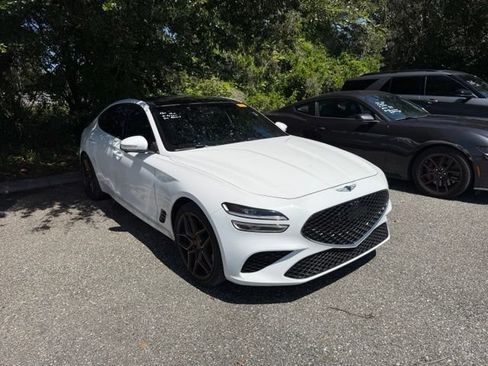Used 2022 Genesis G70 3.3T RWD image 7