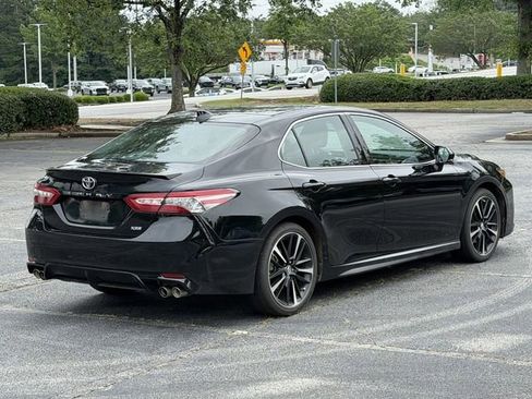 Used 2019 Toyota Camry XSE FWD image 4