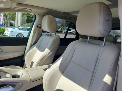 Used 2022 Mercedes-Benz GLE 450 GLE450 4MATIC image 22