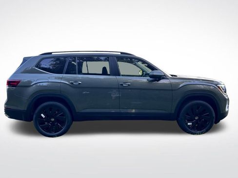 New 2026 Volkswagen Atlas SE FWD image 7