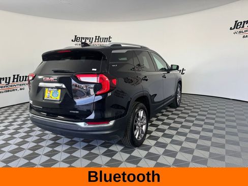 Used 2023 GMC Terrain SLT image 6