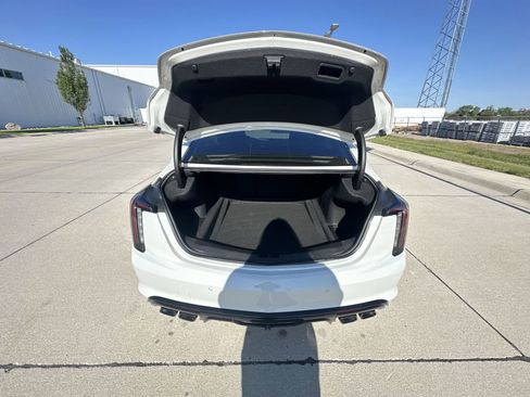 Certified 2022 Cadillac CT5 V Blackwing w/ Parking Package RWD image 27