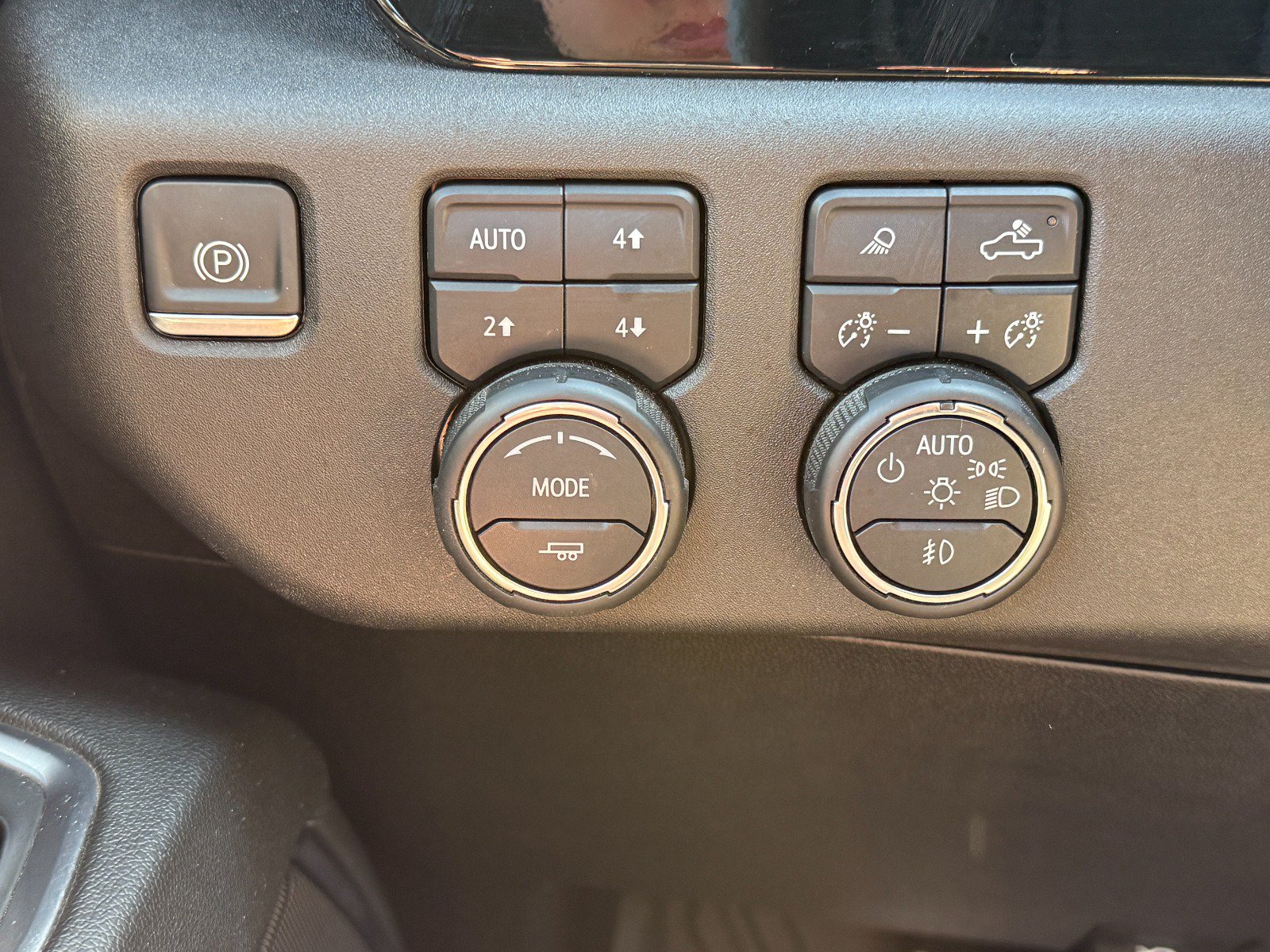 Certified 2024 Chevrolet Silverado 2500 LT w/ All Star Edition AWD/4WD image 30
