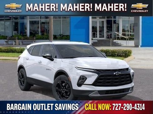 New 2026 Chevrolet Blazer LT w/ Midnight/Sport Edition FWD image 7