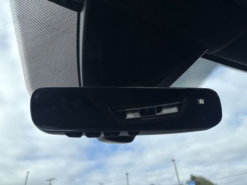 New 2026 Volkswagen Atlas Cross Sport SE image 35