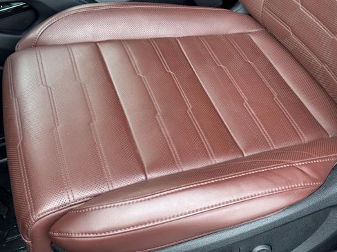 Used 2024 Kia Telluride SX Prestige w/ Towing Package image 27