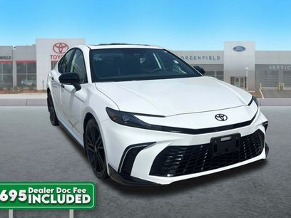 Used 2026 Toyota Camry Hybrid w/ Convenience Package
