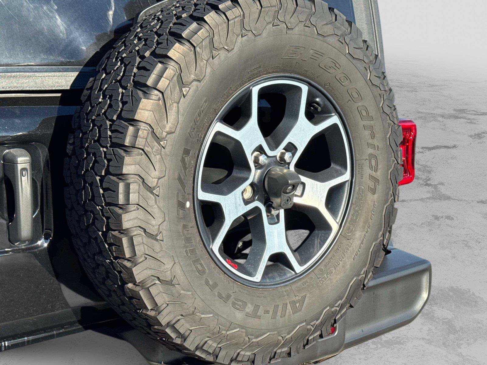 Certified 2022 Jeep Wrangler Unlimited Rubicon w/ LED Lighting Group AWD/4WD image 10