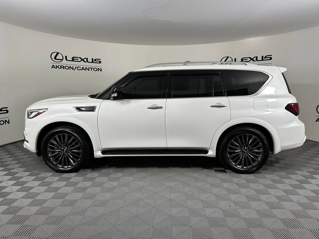 Used 2023 INFINITI QX80 Premium Select w/ Cargo Package AWD/4WD image 10