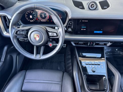 Used 2024 Porsche Cayenne Turbo GT image 14