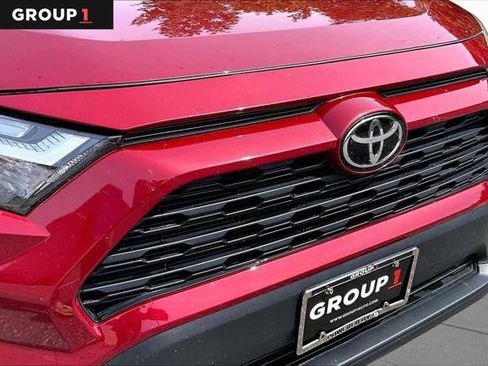 Certified 2025 Toyota RAV4 XLE AWD/4WD image 30